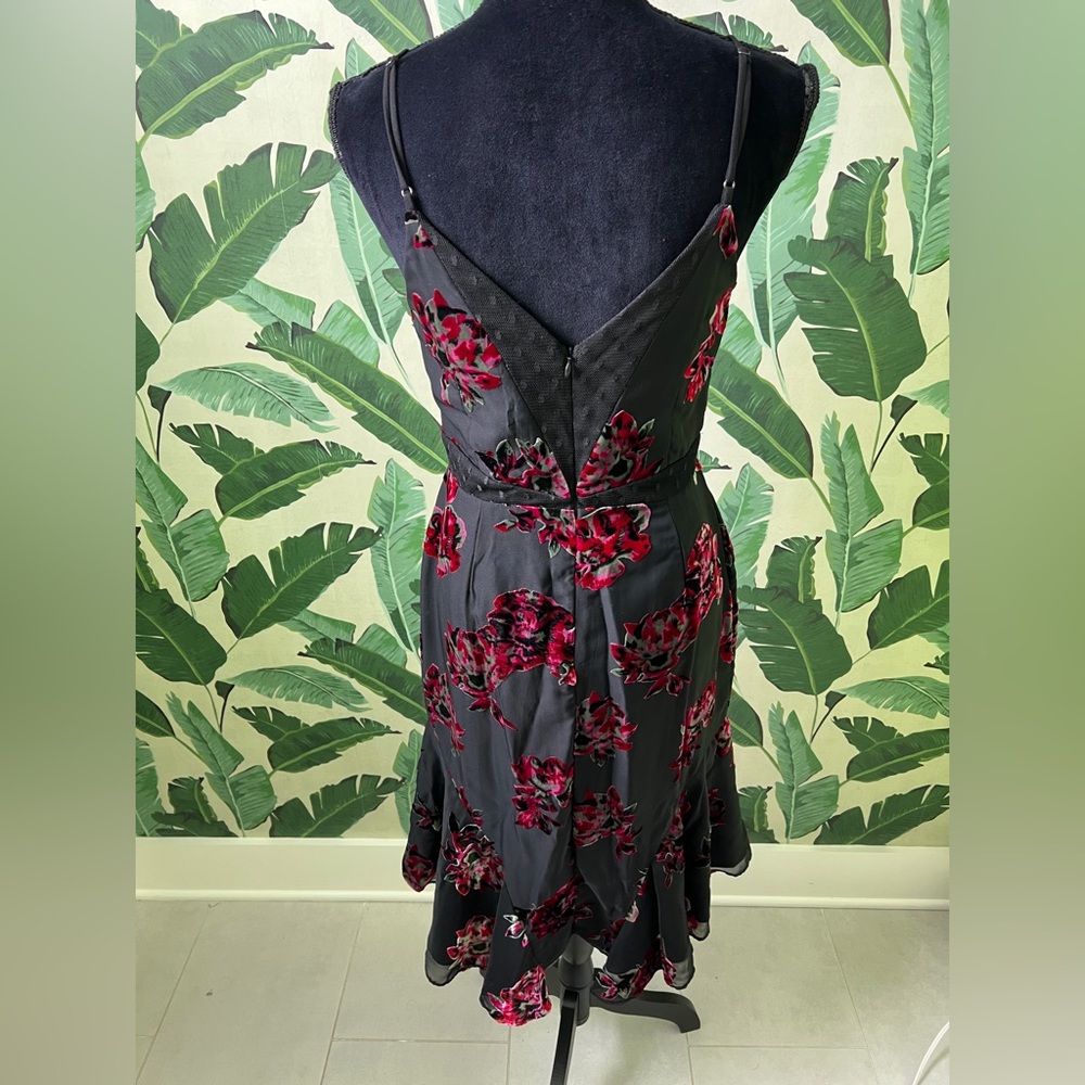 Harilyn Black Strappy Velvet Rose Fit and Flare Dress Womens Small - Picture 9 of 11